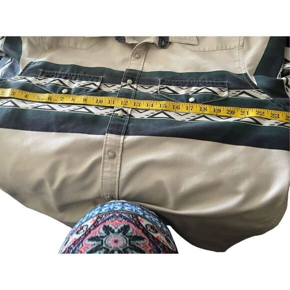 Corral West Ranch 1990s Wear Mens Beige Aztec Button-Up Short Sleeve Shirt Size - Picture 3 of 16